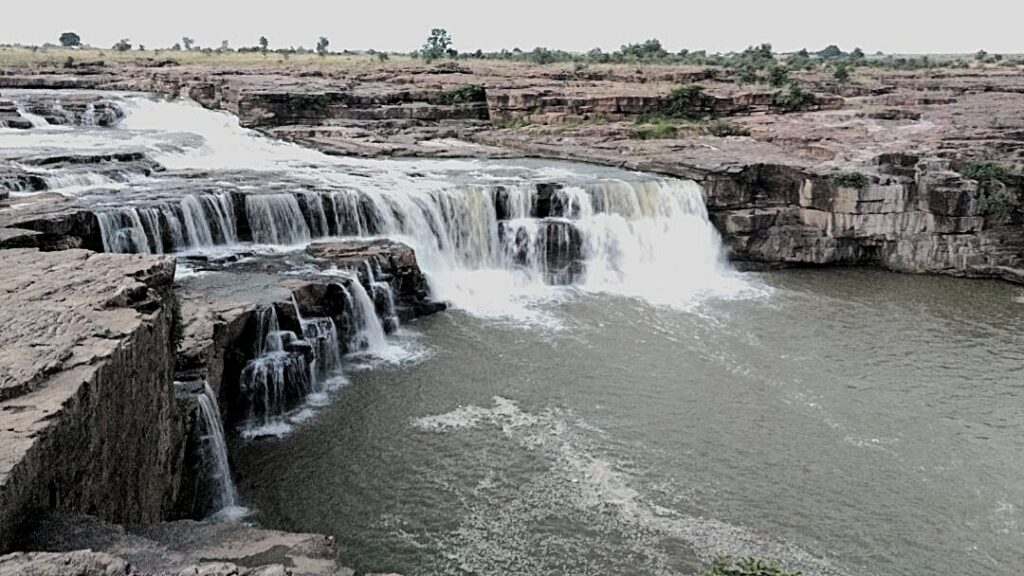 gwalior waterfall